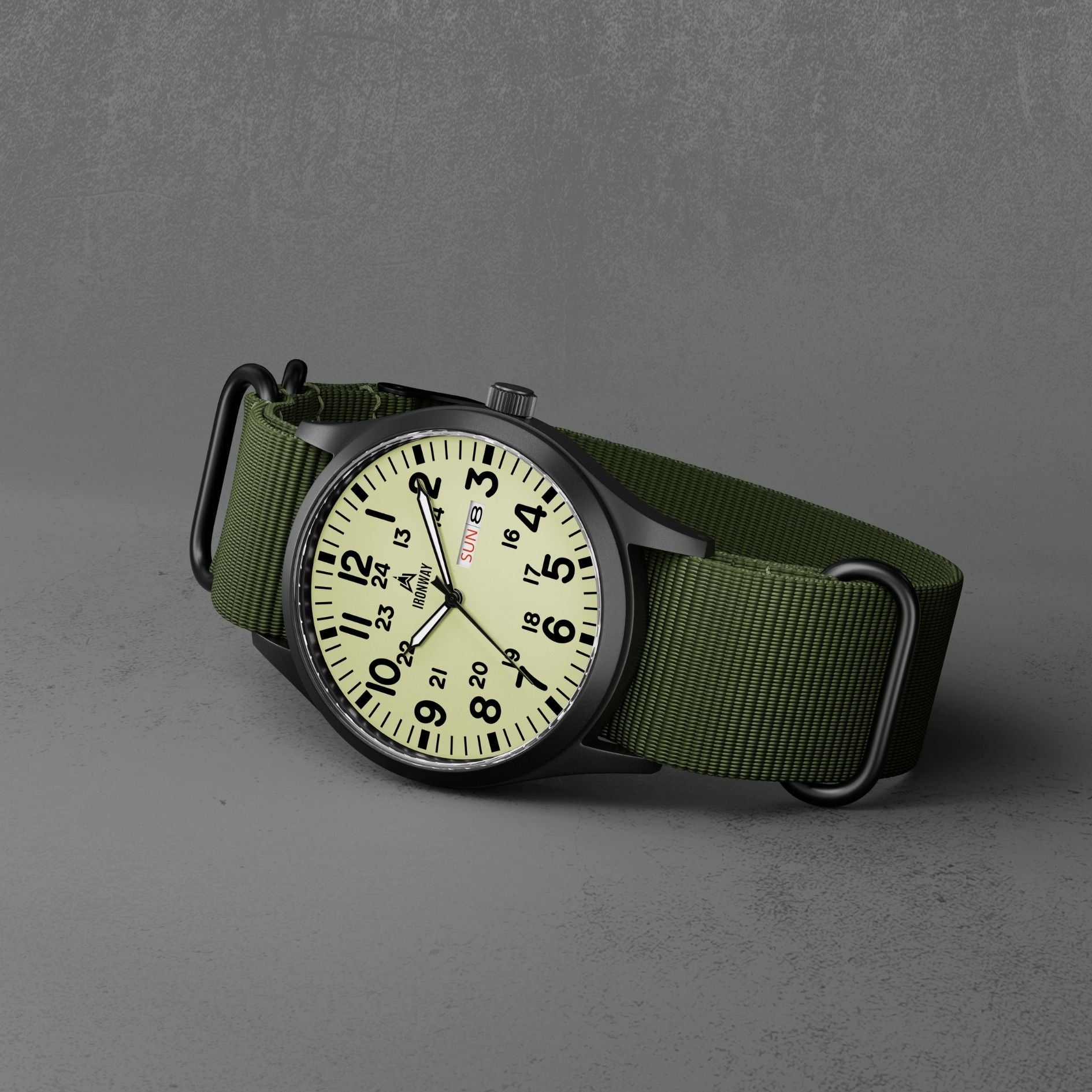 Military Field Watch 41 — Built for Real-World Adventure