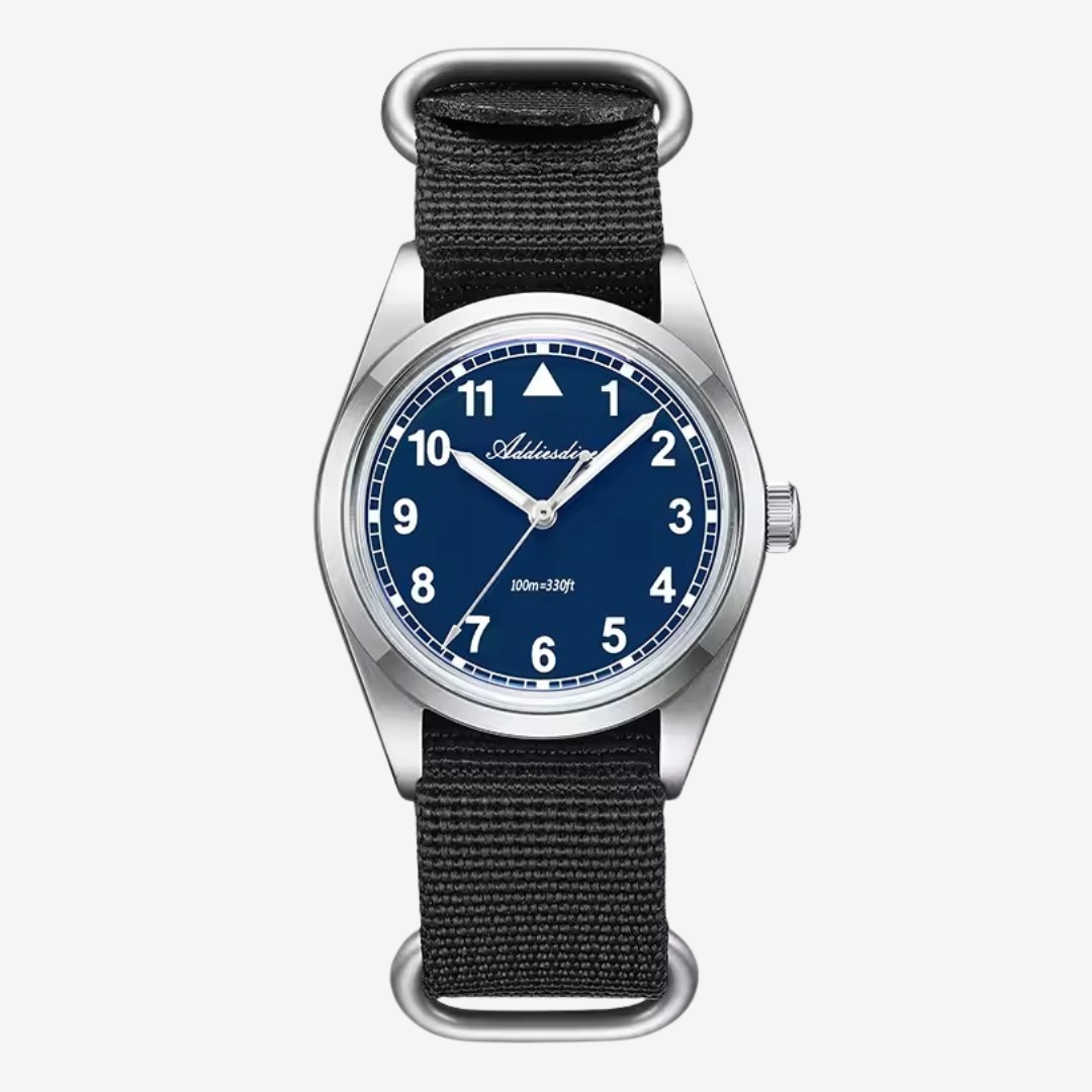 Montre de terrain 36 - Conçue pour toutes les conditions