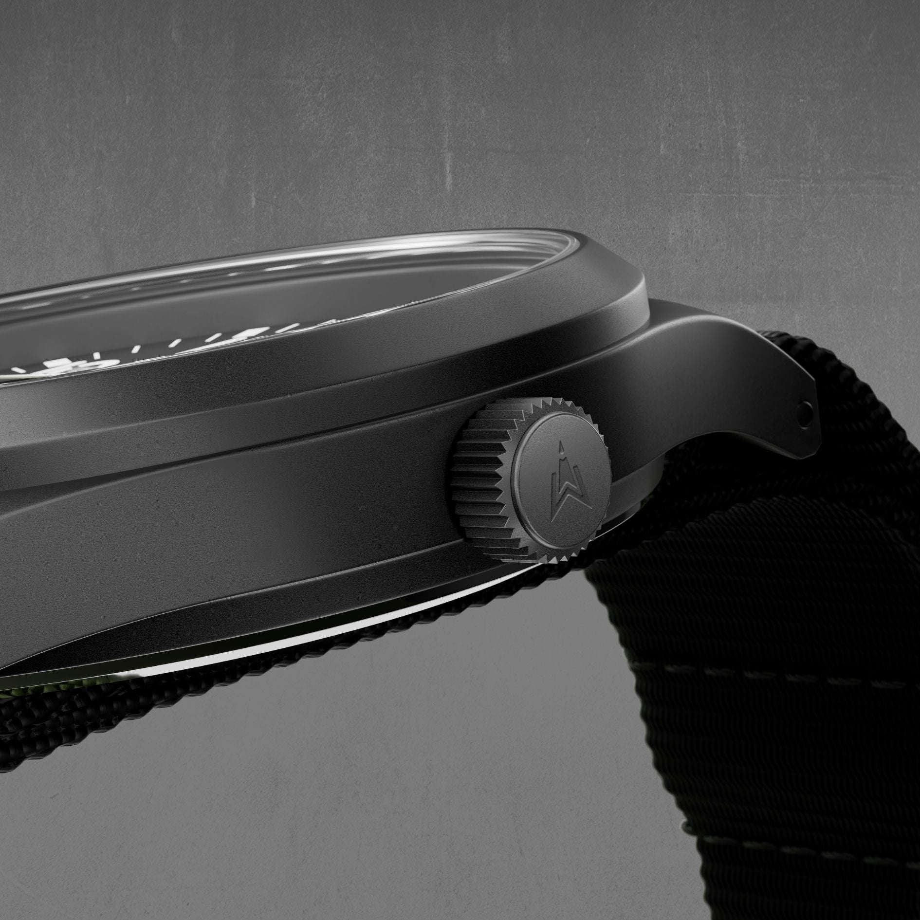 Military Field Watch 41 — Built for Real-World Adventure